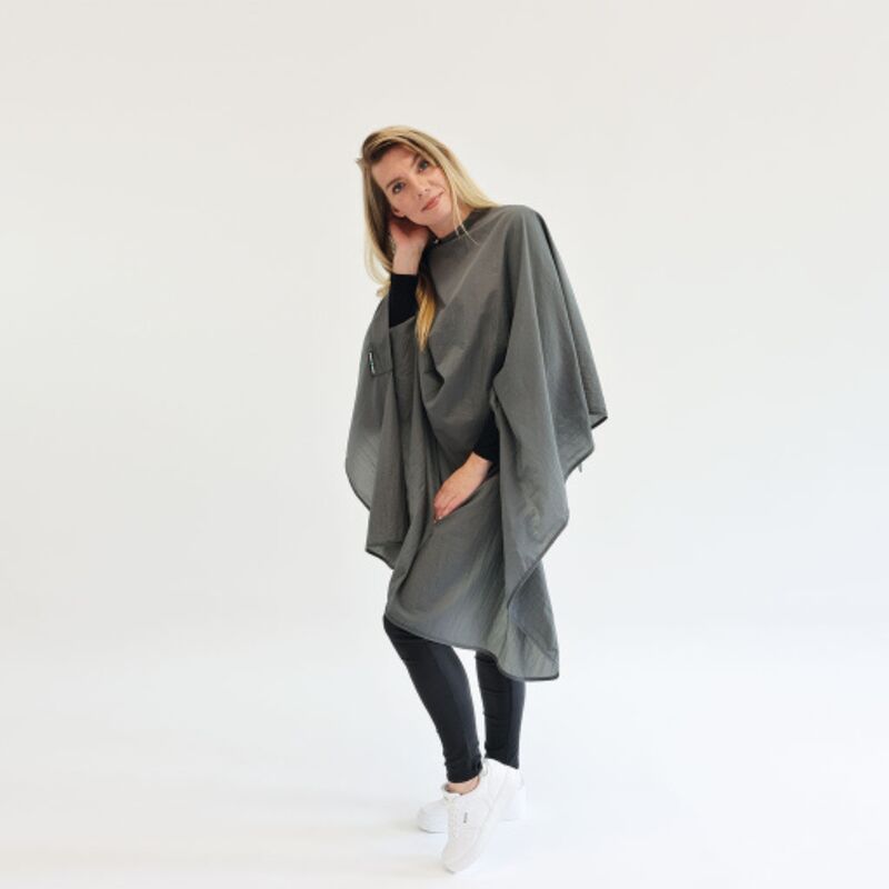 Harmaanv&auml;rinen leikkauskappa.